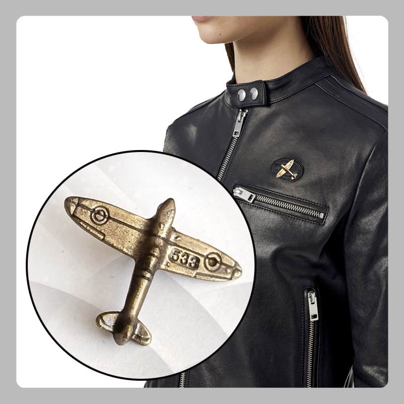 Prendedor pin de avión combate